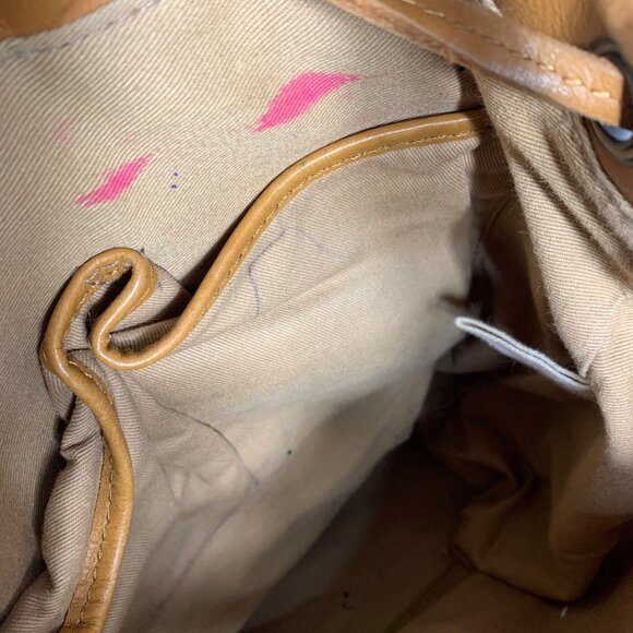 Vintage FOSSIL Camel Tan Leather Drawstring Bucket Shoulder Bag Tassel Charm - Picture 16 of 16